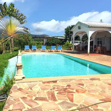 Villa Enchantee Avec Vue Sur Mer Et Piscine Au Carbet Le Carbet Buitenkant foto